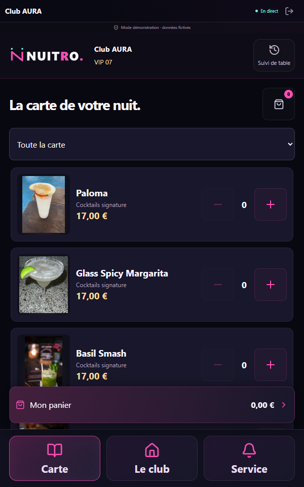 La carte photographiée sur borne : cocktails, prix, grandes touches de quantité et boutons Carte, Le club et Service